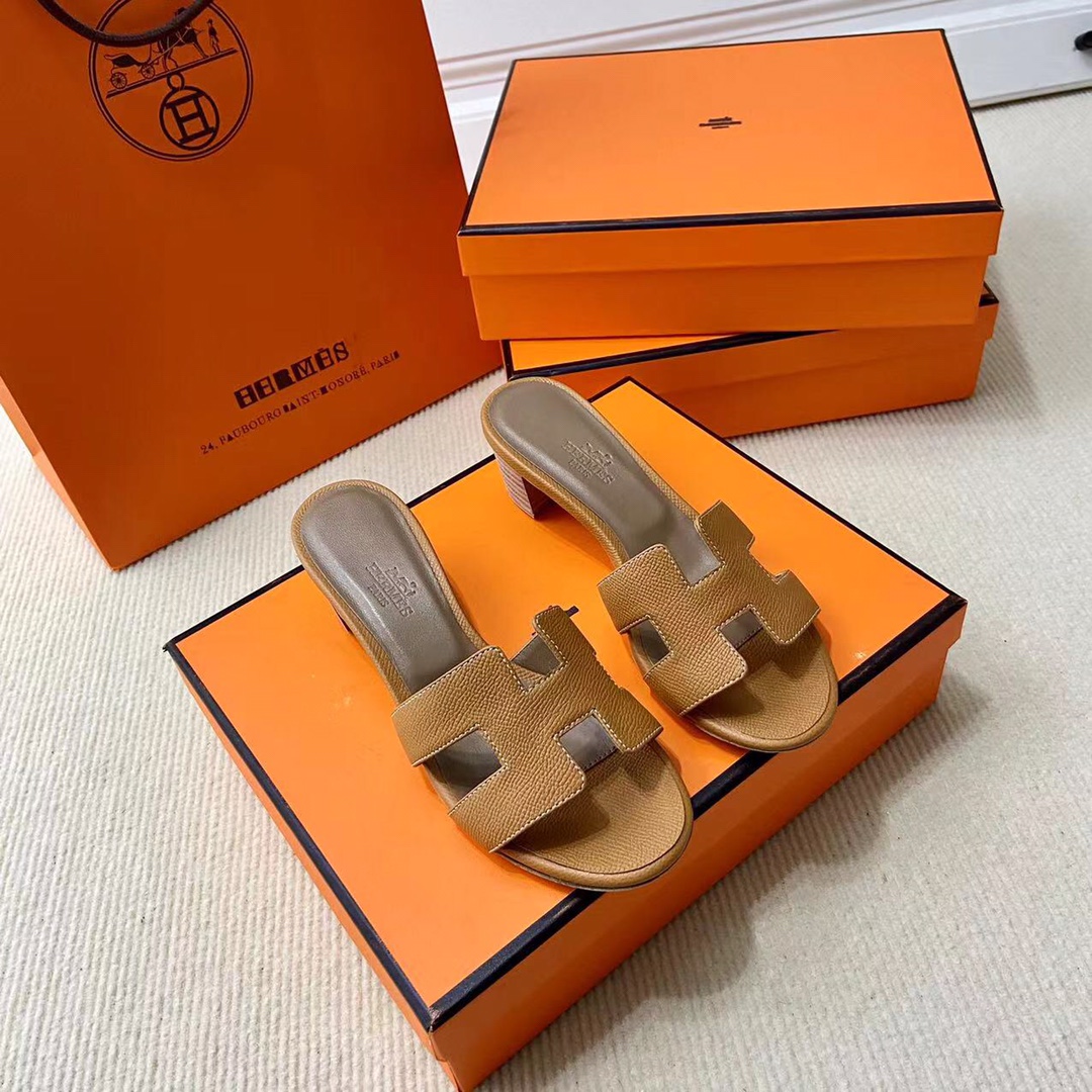 에르메스 올수공 오아시스 슬리퍼 샌들 앱송 43